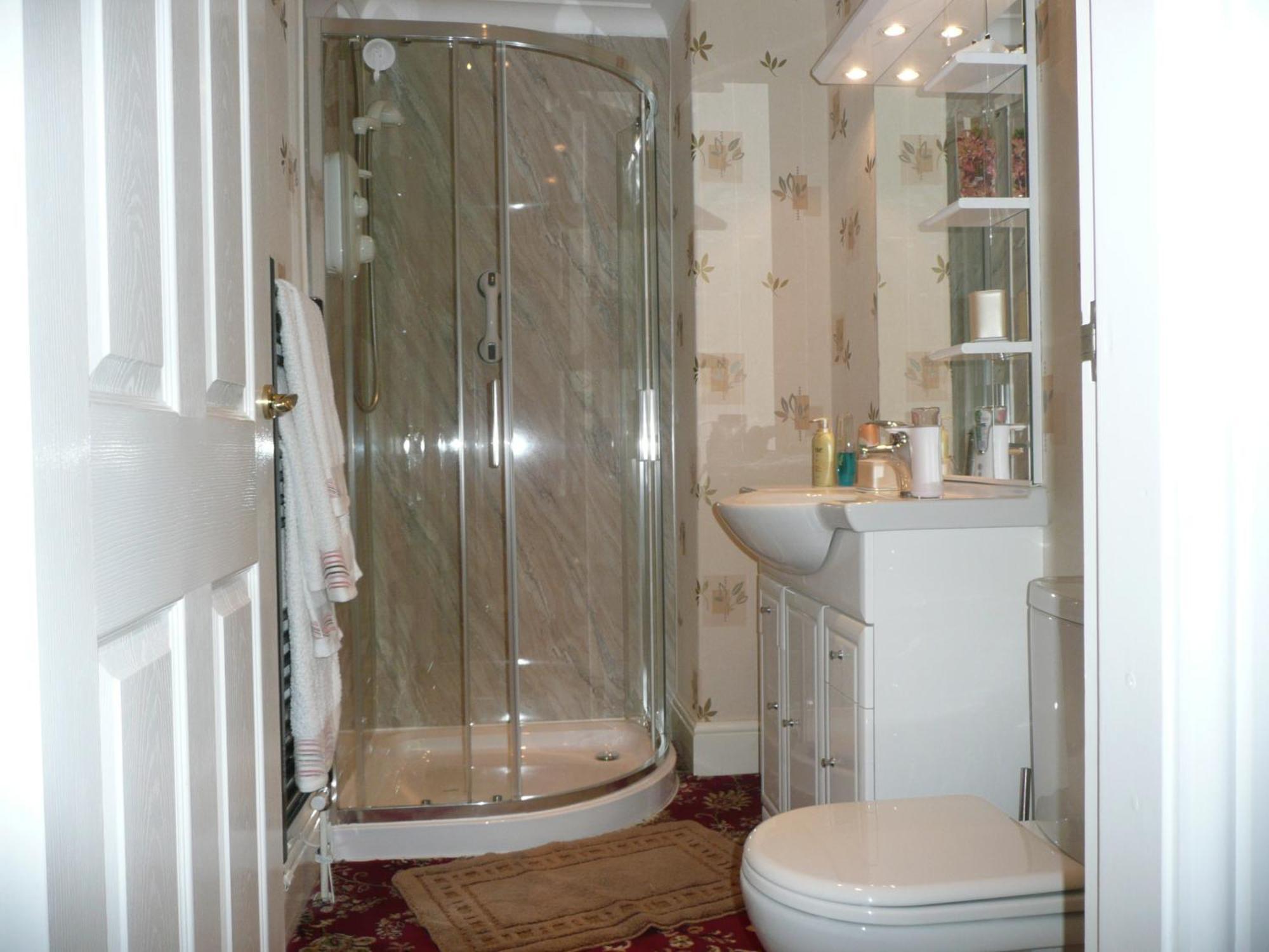 Cherry Blossom Guest House Уитби Екстериор снимка